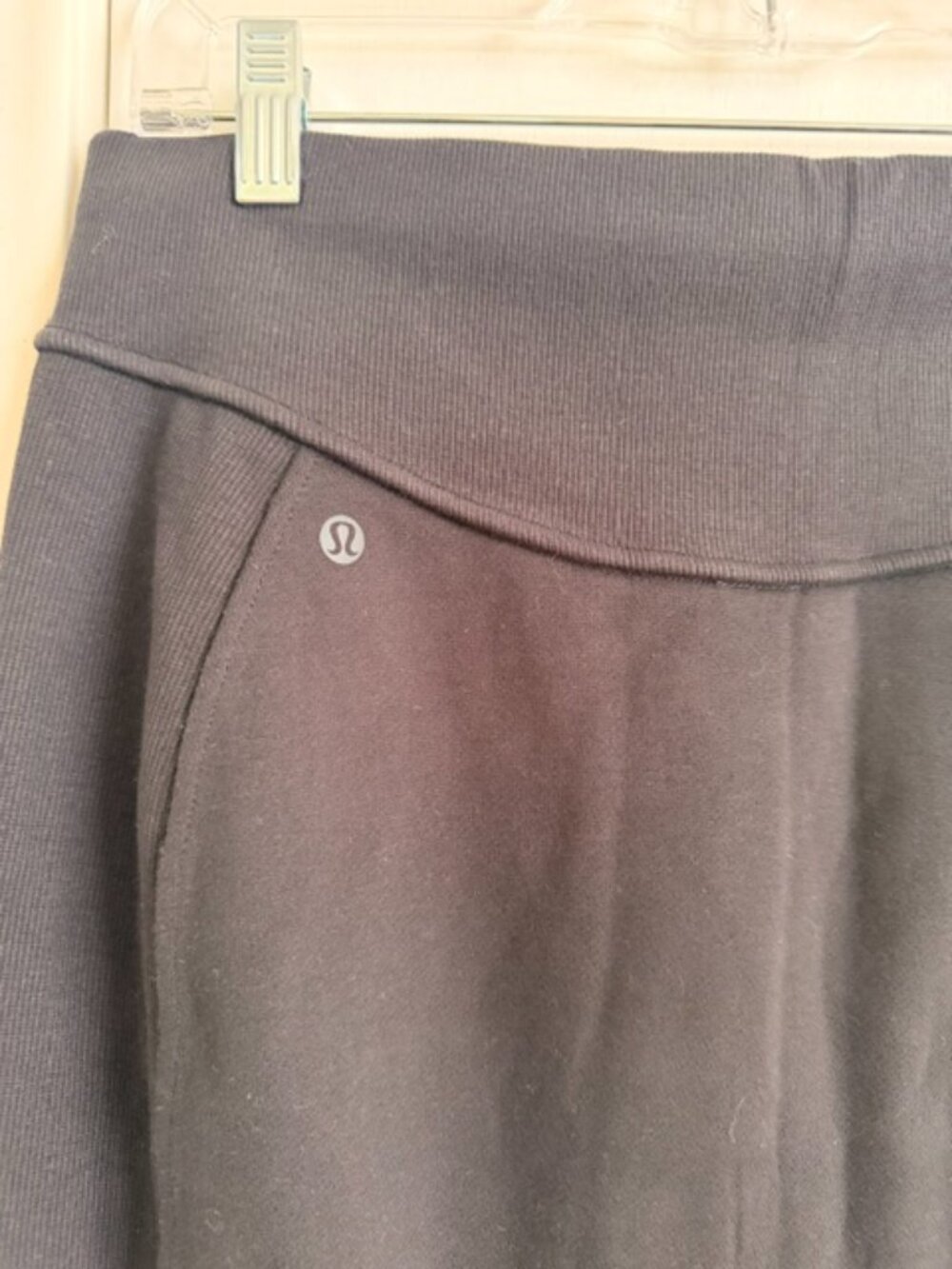 Lululemon Scuba High-Rise Mini Skirt – Black – Size Large – NWT - Picture 5 of 8